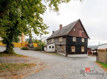 Prodej - chata/rekreační objekt, 380 m²