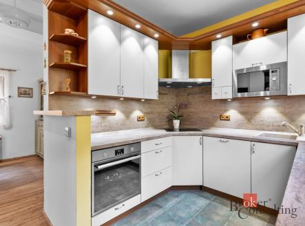 Prodej - dům/vila, 137 m²