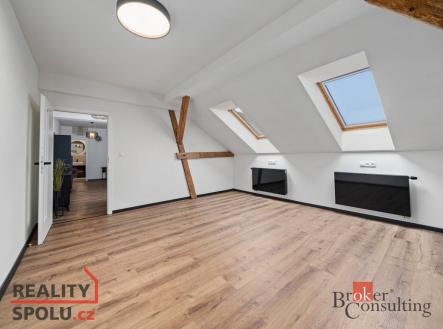 Pronájem bytu, 3+kk, 105 m²