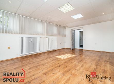 Pronájem - komerční objekt, administrativní budova, 45,12 m²