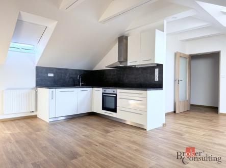 Pronájem bytu, 2+kk, 55 m²