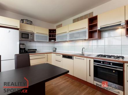 Pronájem bytu, 3+1, 73 m²