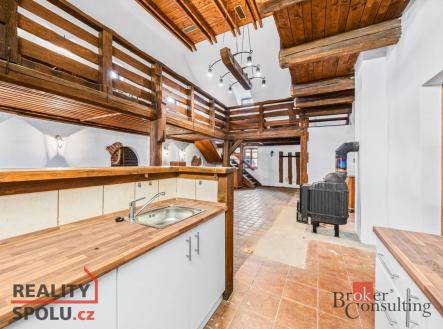 Prodej - dům/vila, 174 m²