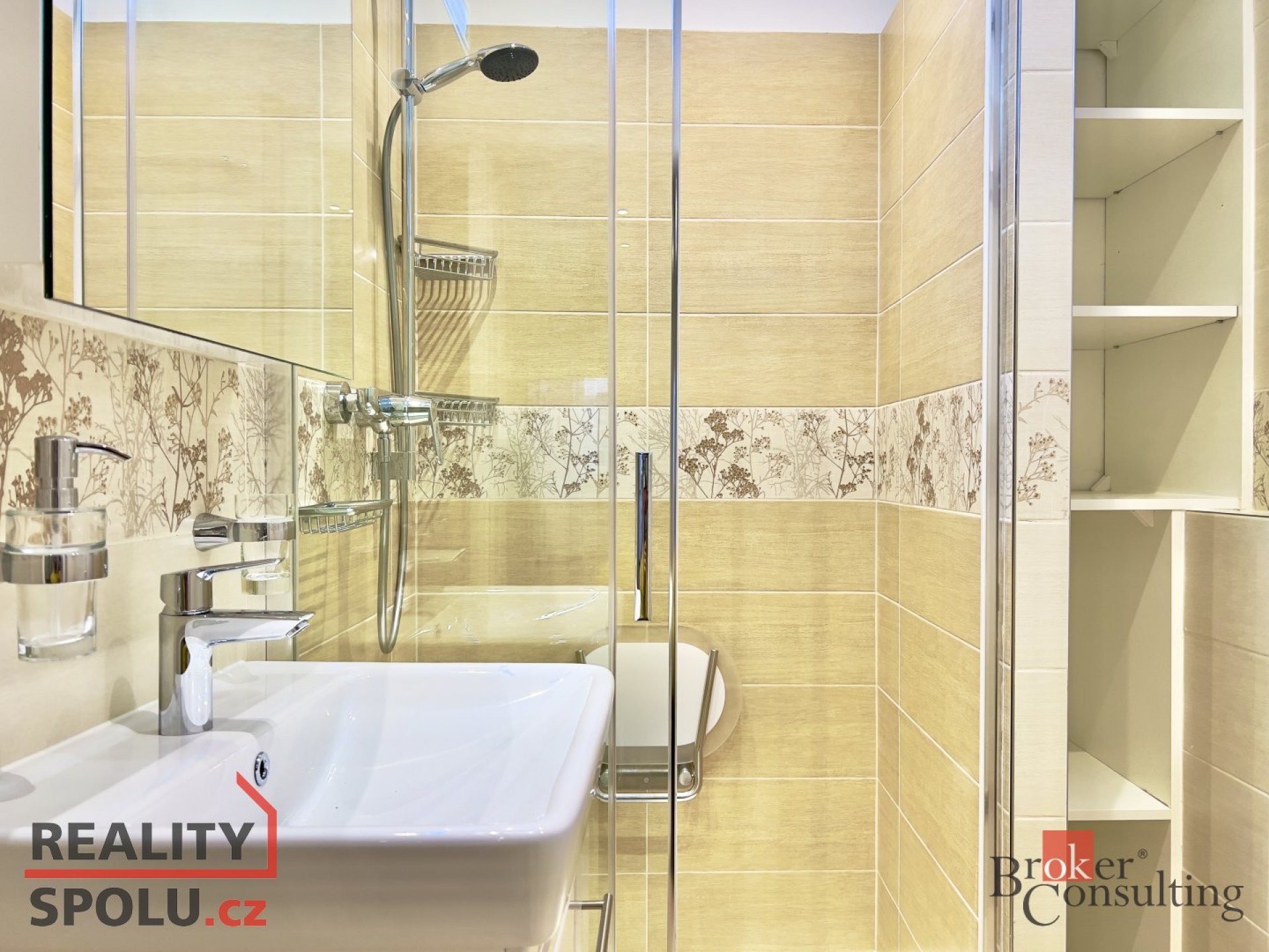 Podnájem, byty/3+1, 83.44 m2, Pod dálnicí 1282/1, Michle, 14000 Praha 4 [ID 78947]