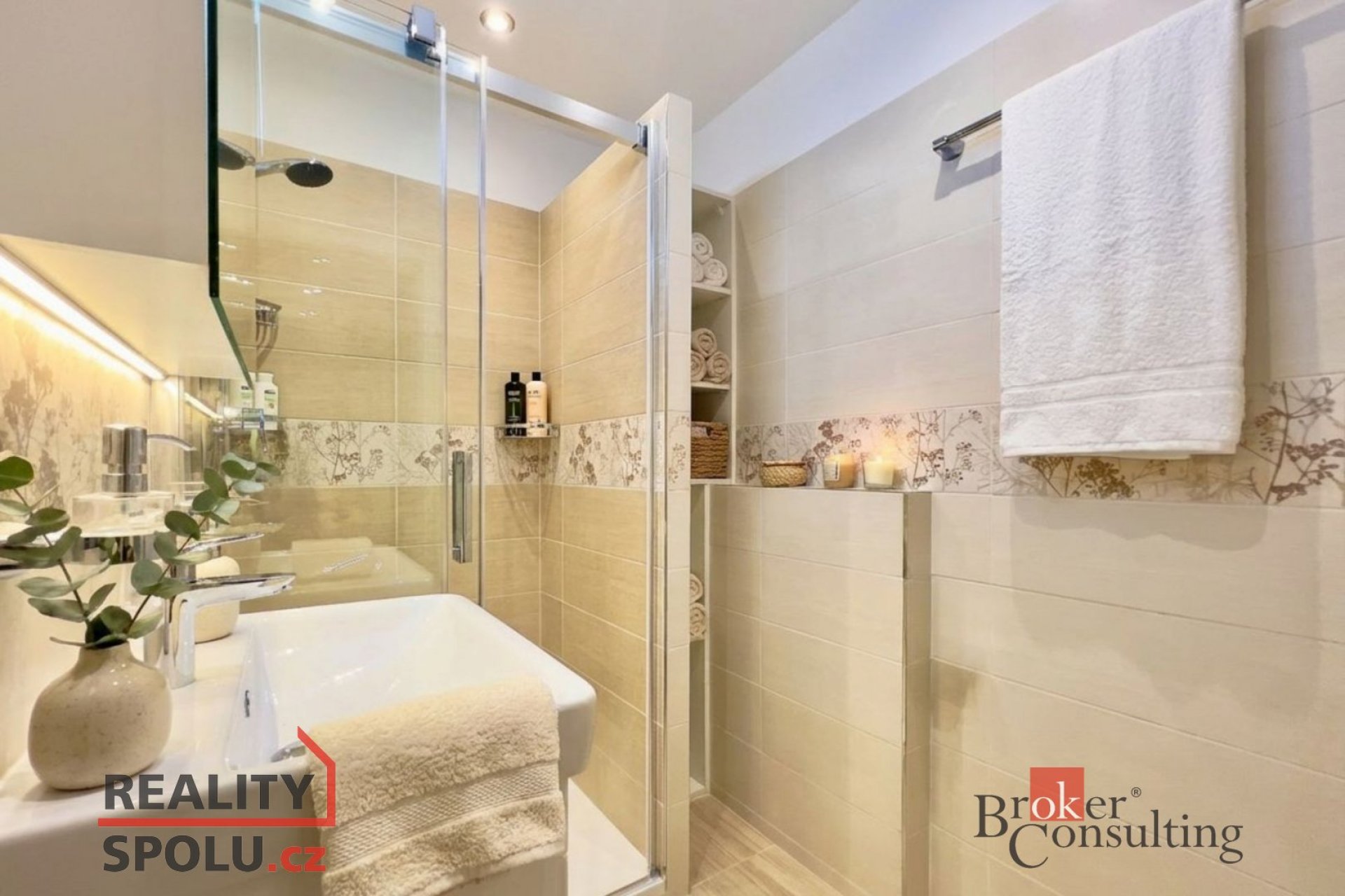 Podnájem, byty/3+1, 83.44 m2, Pod dálnicí 1282/1, Michle, 14000 Praha 4 [ID 78947]