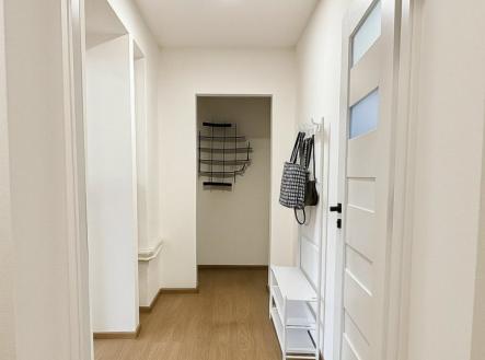 Pronájem bytu, 1+1, 40 m²