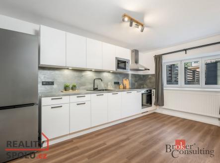 Prodej - dům/vila, 291 m²