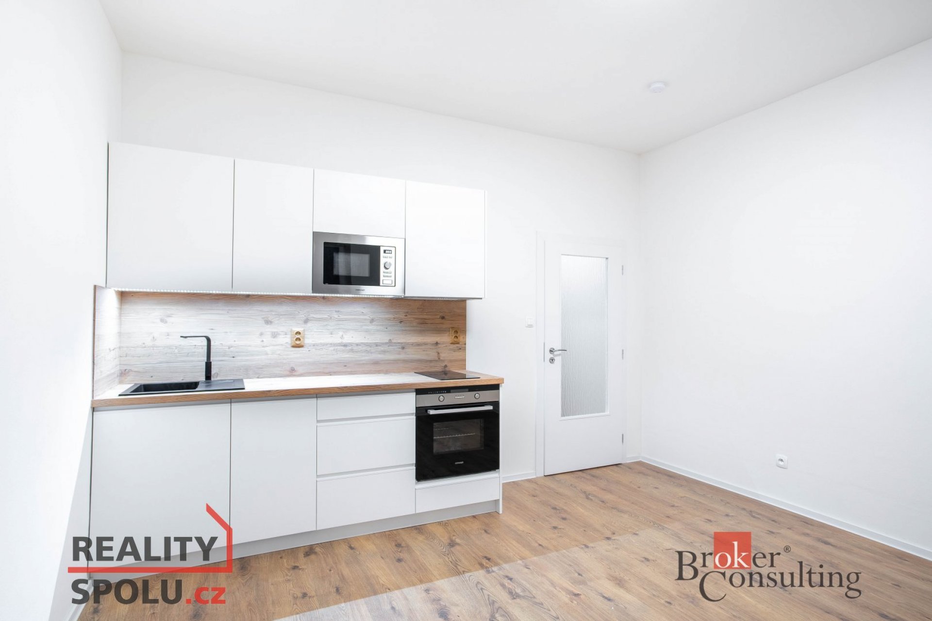 Prodej, byty/1+kk, 22 m2, Palackého 918/70, 70200 Ostrava, Ostrava-město [ID 79012]