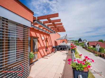 Pronájem bytu, 3+kk, 78 m²