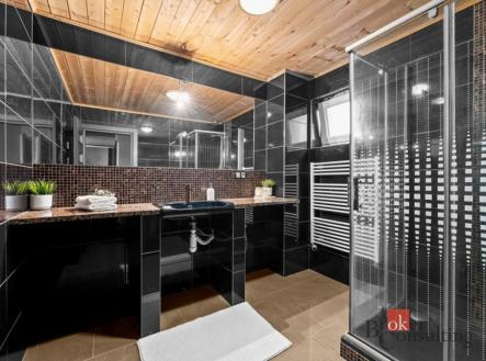 Prodej - komerční objekt, jiný, 650 m²