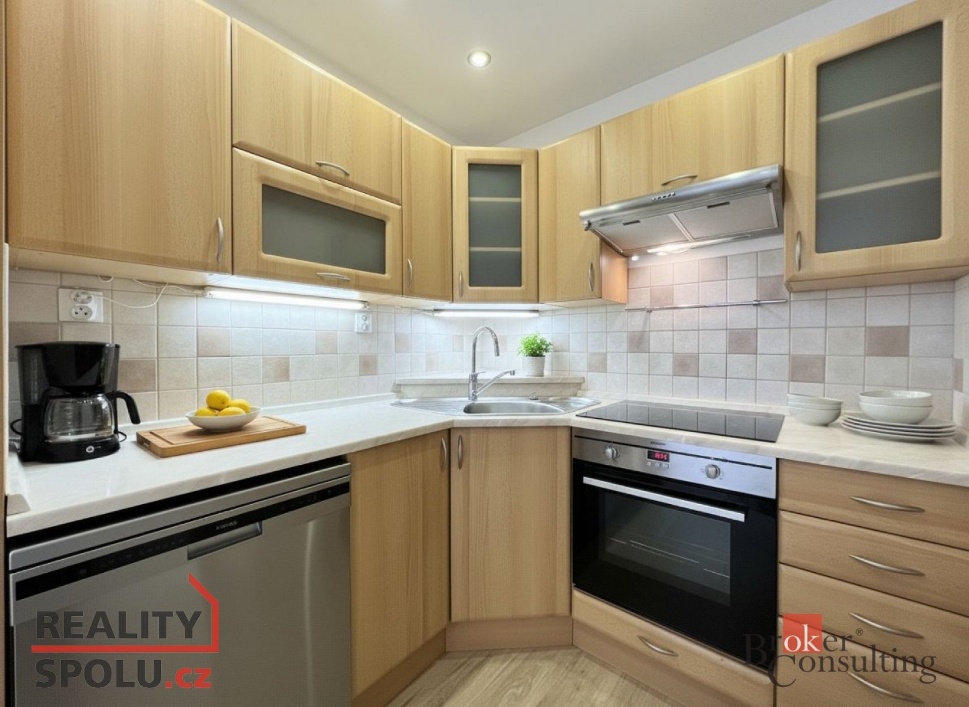 Pronájem, byty/4+kk, 72.69 m2, V zahrádkách 2026/2, Žižkov, 13000 Praha 3 [ID 79753]