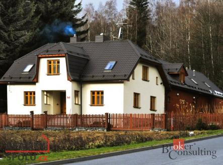 Prodej - komerční objekt, jiný, 439,43 m²