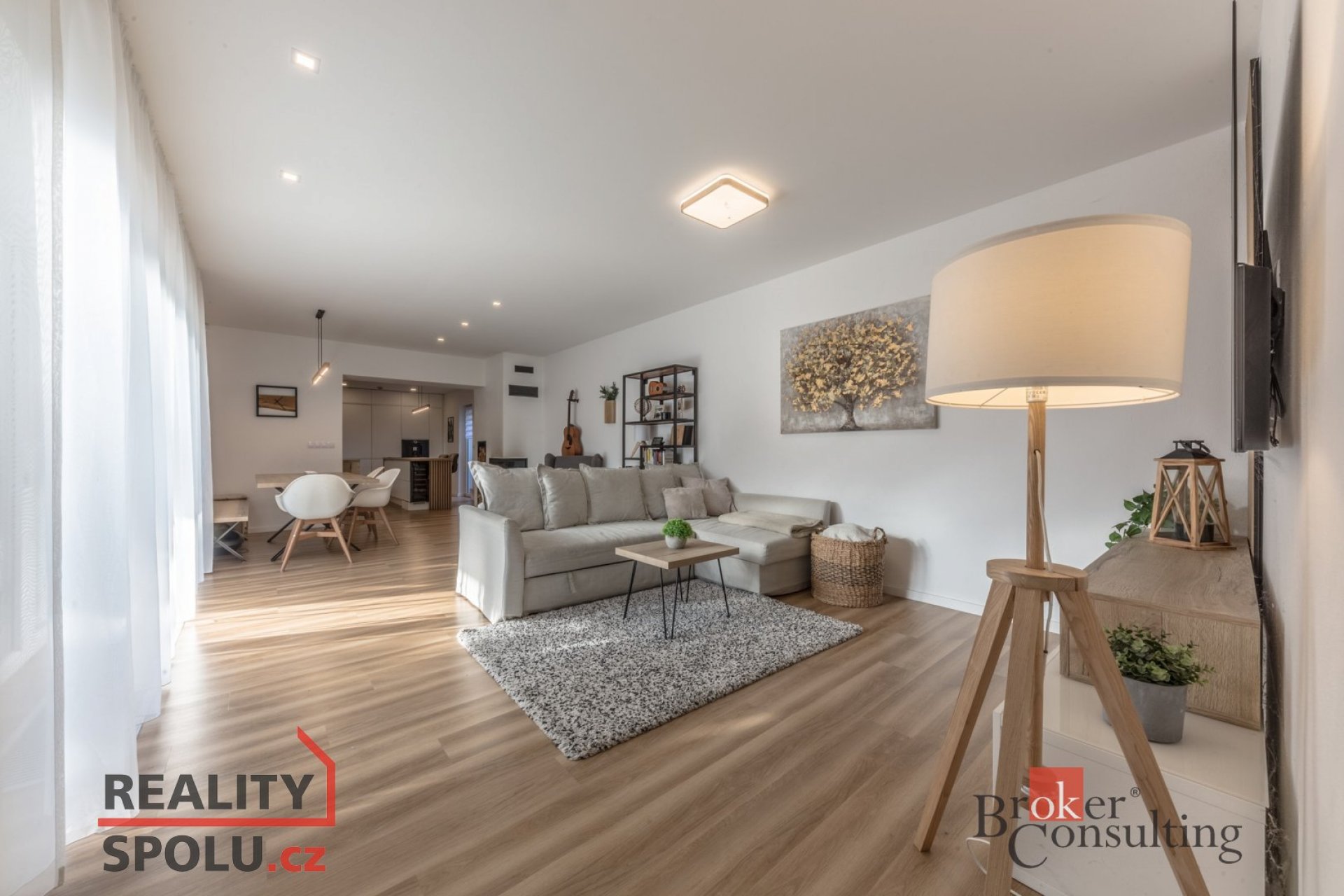 Prodej rodinného domu 291 m2, pozemek 735 m2, Zlonín, Praha - východ,