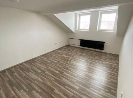 Pronájem - komerční objekt, administrativní budova, 21,65 m²