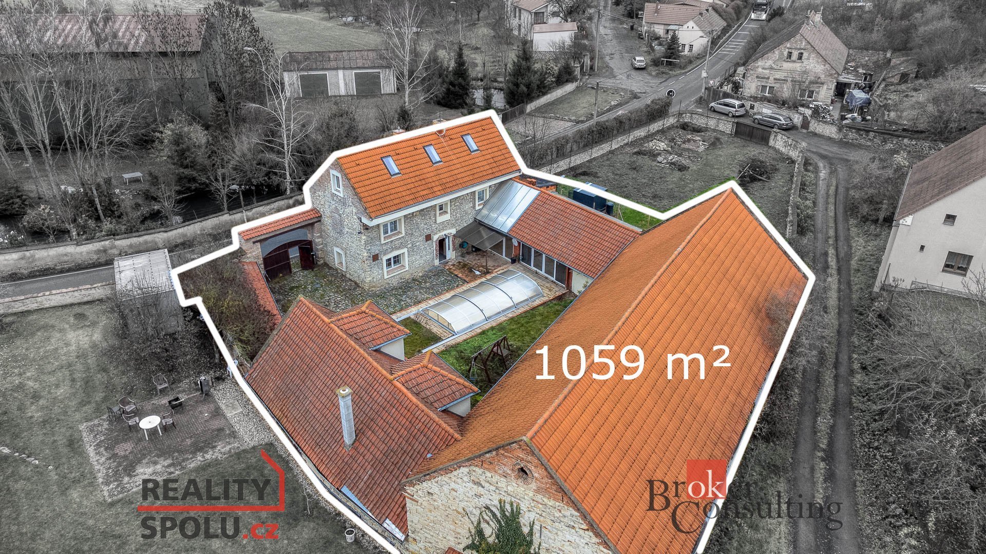 Statek za cenu pražského bytu. Příležitost pro váš život i podnikání.