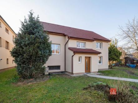 Prodej - dům/vila, 262 m²