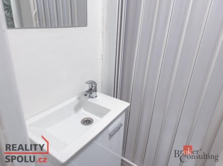 Pronájem bytu, 1+kk, 24 m²