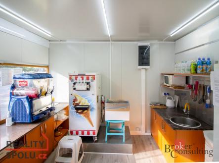 Prodej - komerční objekt, jiný, 16 m²