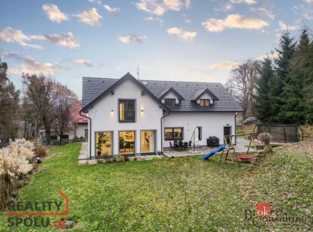 Prodej - dům/vila, 243 m²