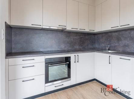 Pronájem bytu, 2+kk, 60 m²