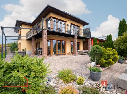 Prodej - dům/vila, 288 m²