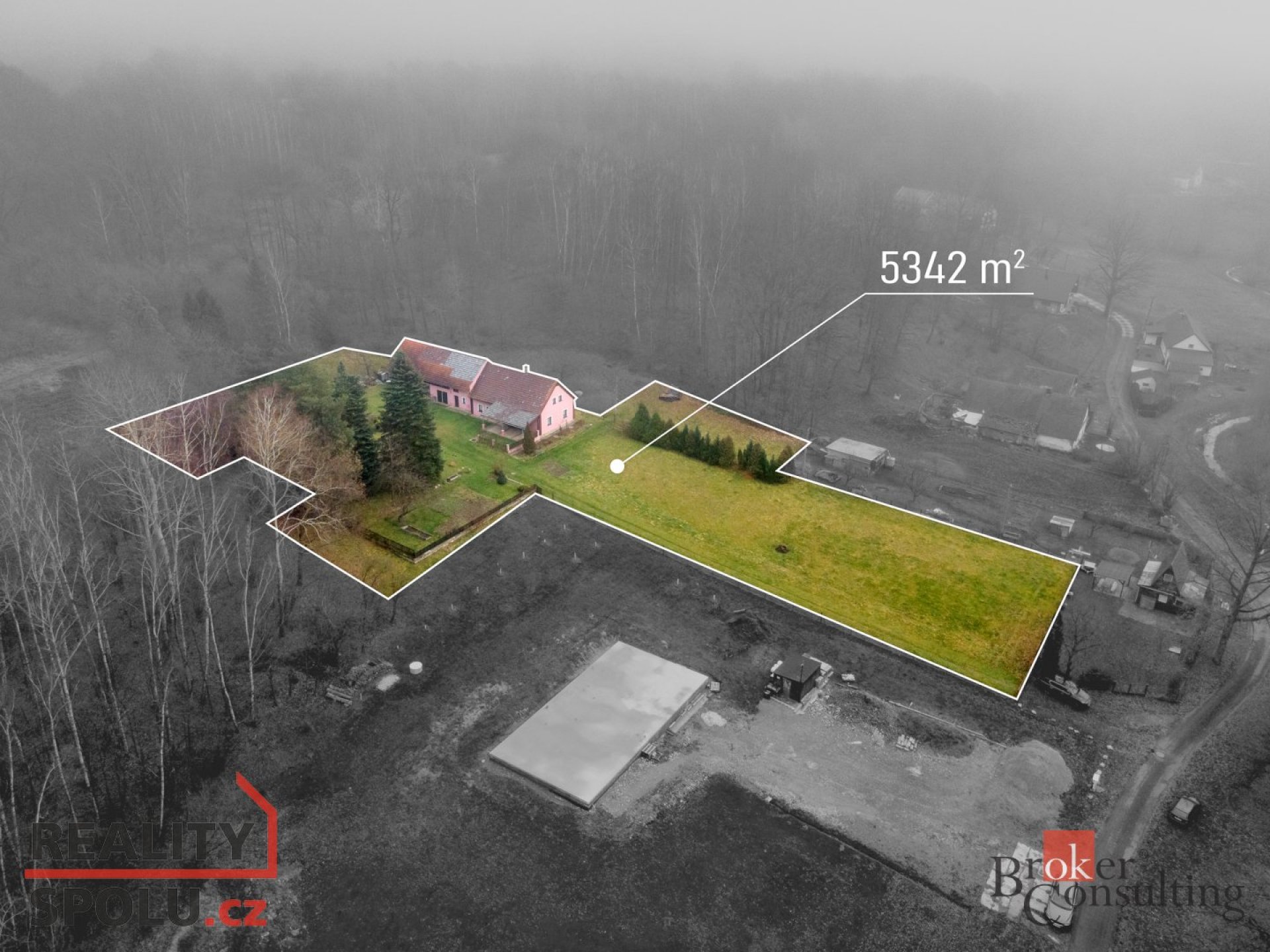 Rodinný dům se stavebním pozemkem v Bartošovicích