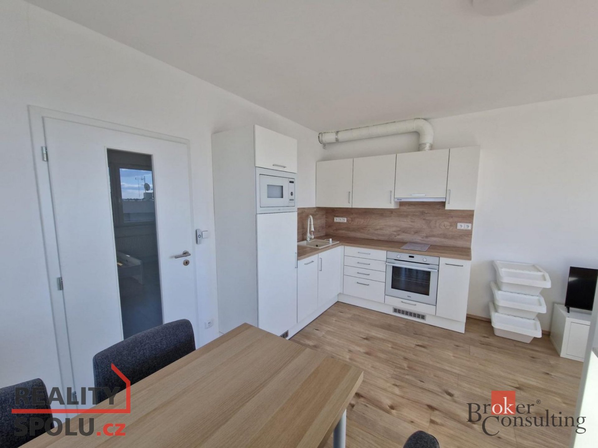 Pronájem, byty/1+kk, 29 m2, Rubínová, 31200 Plzeň, Plzeň-město [ID 80596]