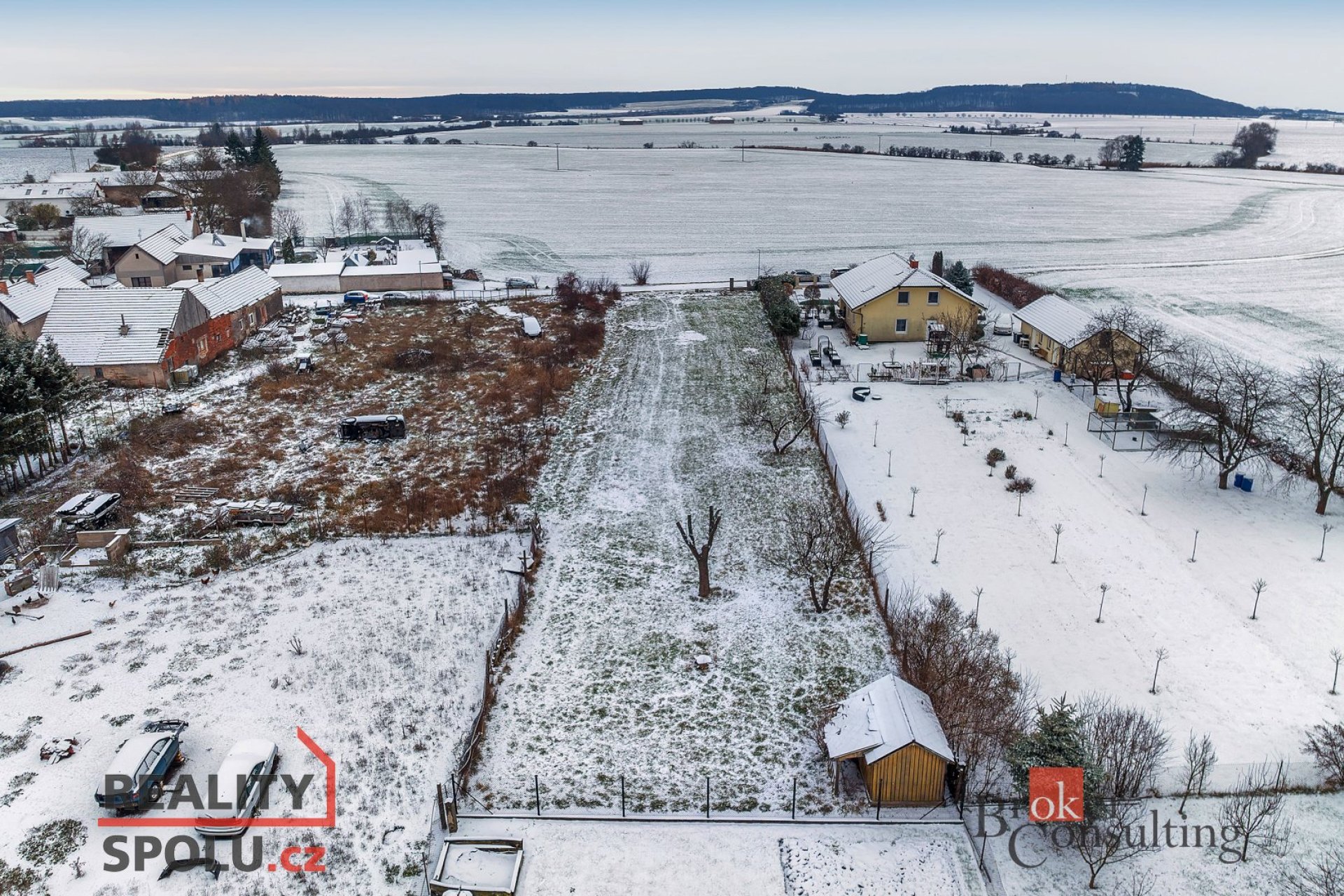 Prodej  pozemku o výměře 1.611 m2, Choťovice, okr. Kolín