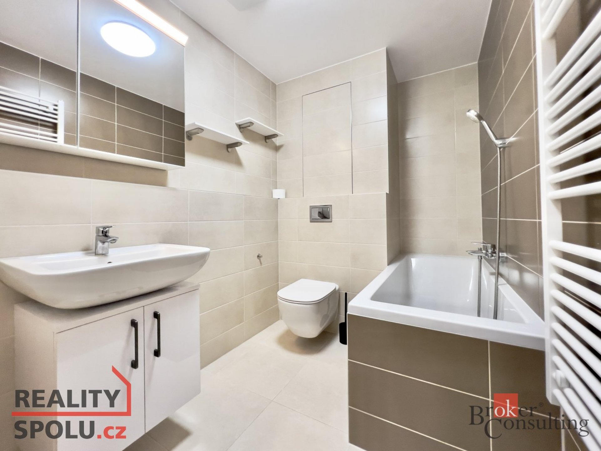 Pronájem, byty/2+kk, 37.2 m2, Karla Guta 1646/1, Uhříněves, 10400 Praha 10 [ID 80594]