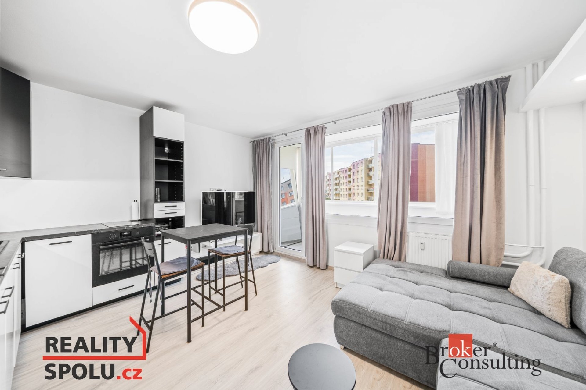 Pronájem, byty/1+kk, 32 m2, Kralovická 1511/8, 32300 Plzeň, Plzeň-město [ID 80760]