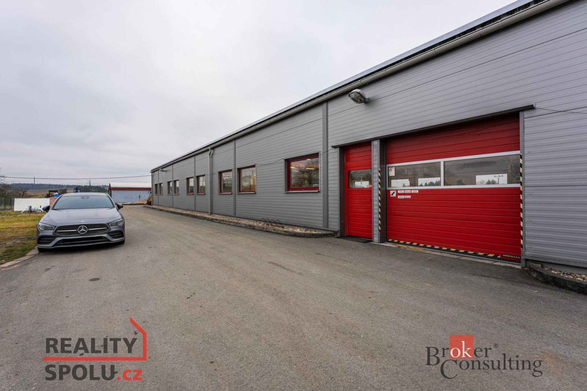 Pronájem, komerční/výroba, 700 m2, 50346 Blešno, Hradec Králové [ID 80219]