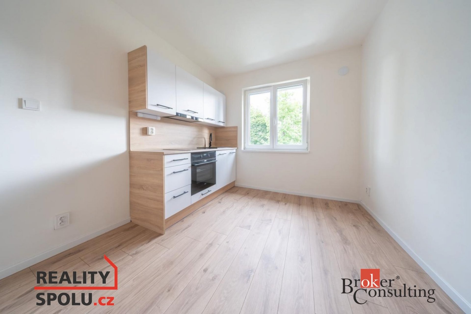 Pronájem, byty/1+1, 38 m2, Cottonové 1961/1, 70900 Ostrava, Ostrava-město [ID 80783]