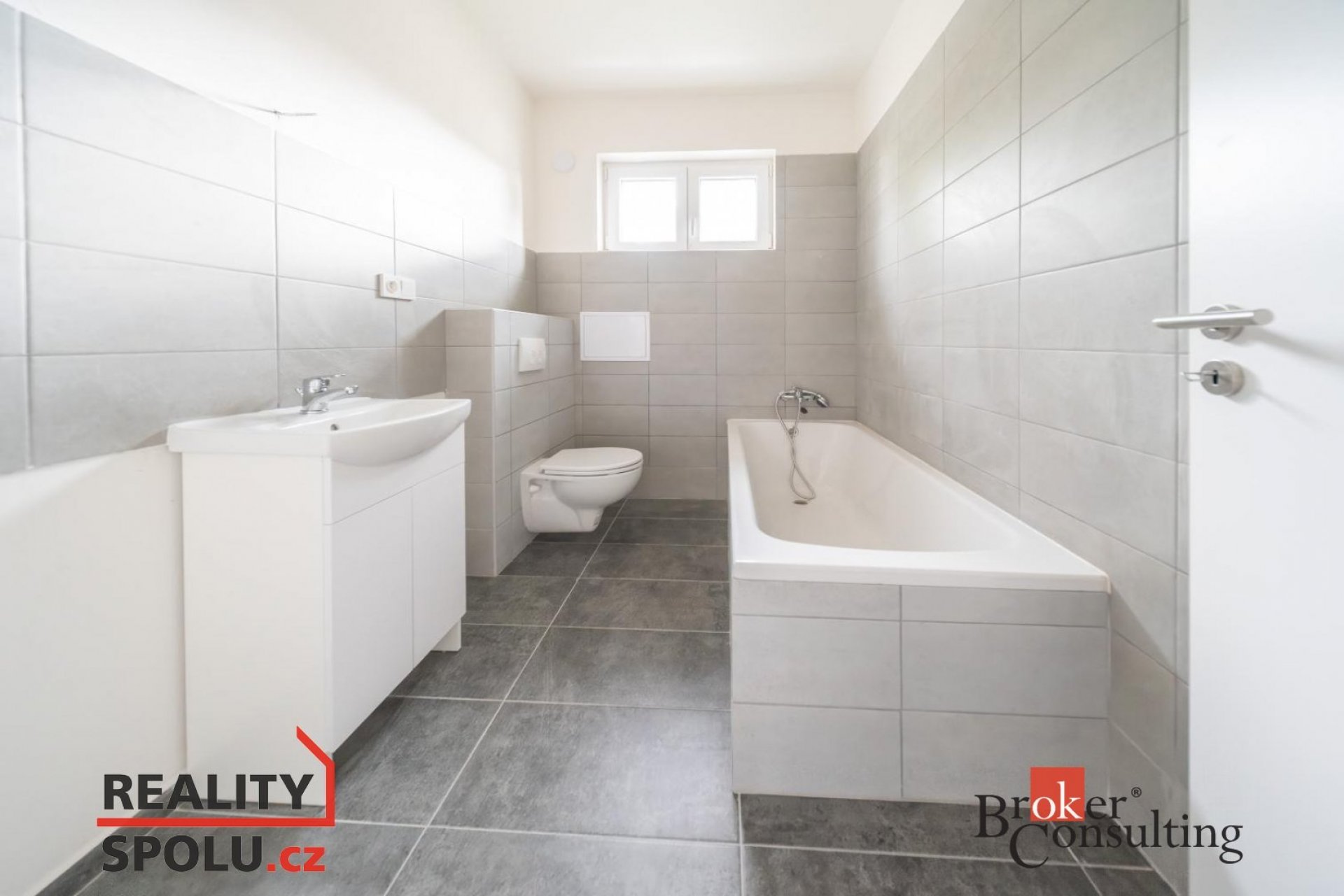 Pronájem, byty/1+1, 38 m2, Cottonové 1961/1, 70900 Ostrava, Ostrava-město [ID 80783]