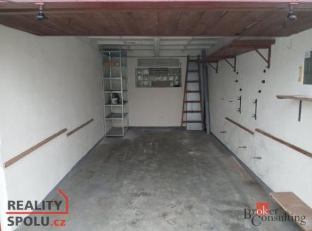 Pronájem - malý objekt/garáž