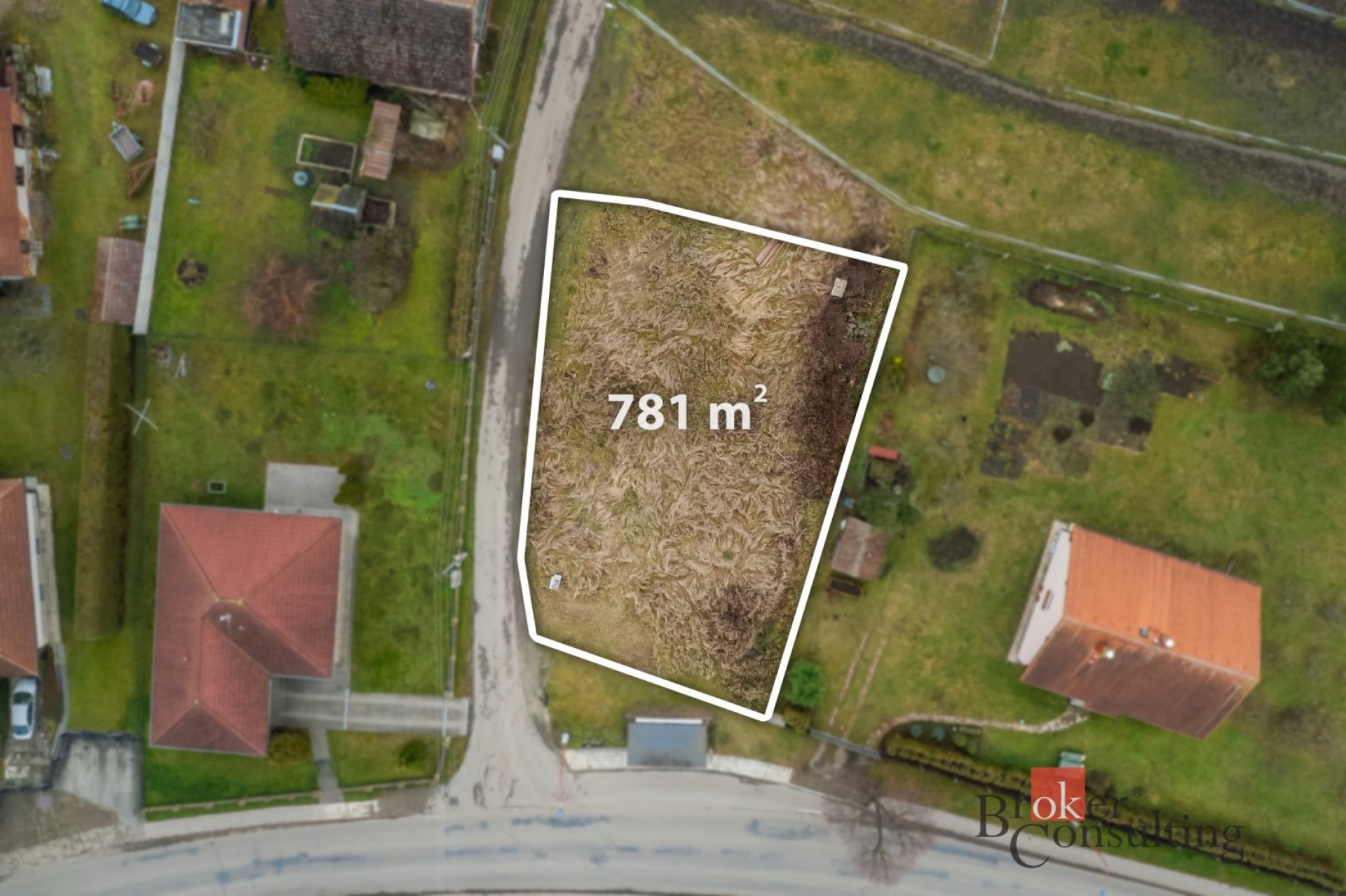 Prodej stavebního pozemku v obci Měník u Nového Bydžova