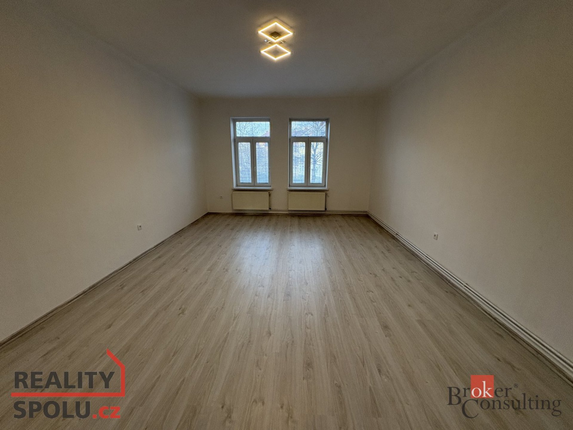 Pronájem bytu 1+1 Opava, ul. třída Spojenců