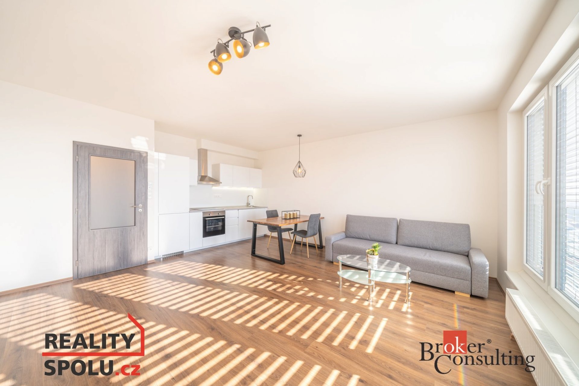 Pronájem, byt 1+kk, 39,1 m2, Plzeň, ul. Stehlíkova