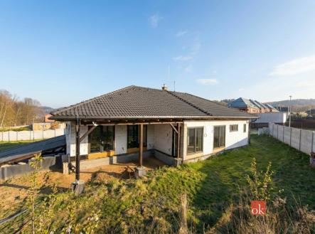 Prodej - dům/vila, 196 m²