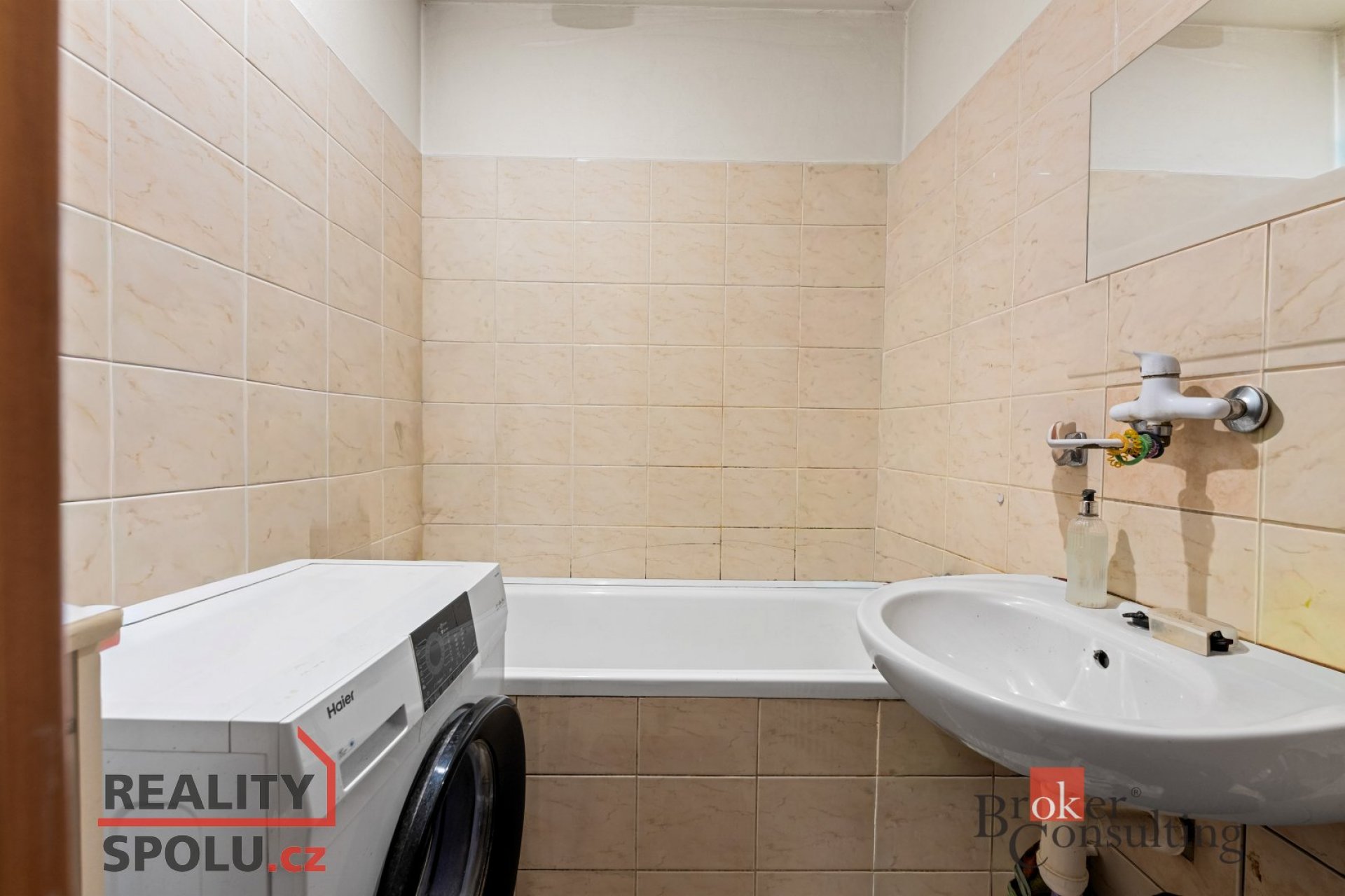 Prodej, byty/3+kk, 74.2 m2, Hartigova 1116/83, Žižkov, 13000 Praha 3 [ID 80815]