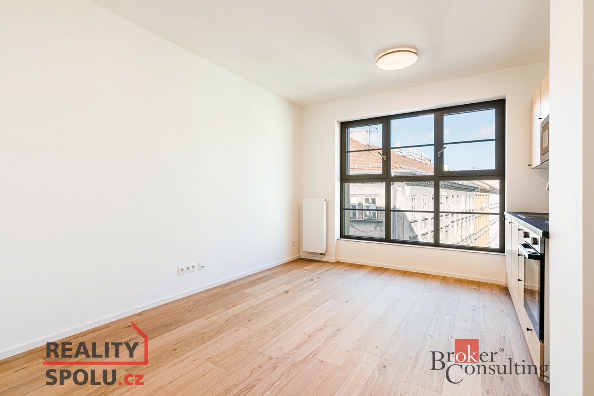 Pronájem, byty/1+kk, 24 m2, Bratislavská 946/82, 60200 Brno, Brno-město [ID 81561]