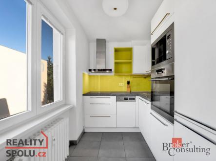 Pronájem bytu, 3+kk, 60 m²