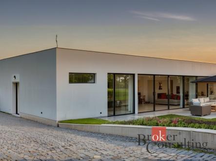 Prodej - dům/vila, 166 m²