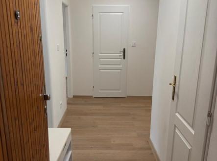 Pronájem bytu, 3+1, 69 m²