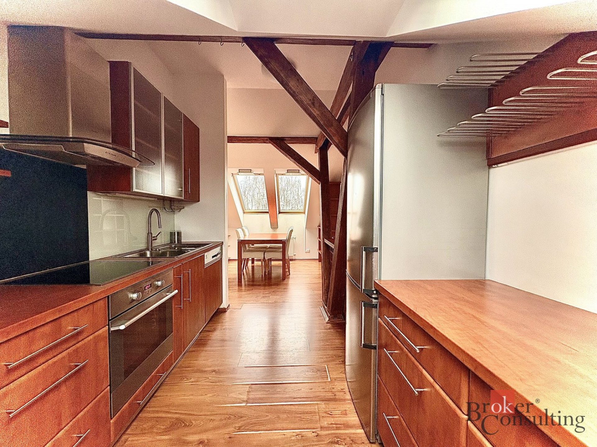 Pronájem, byty/3+kk, 80 m2, Sobínská 682/3, 16100 Praha, Hlavní město Praha [ID 81577]