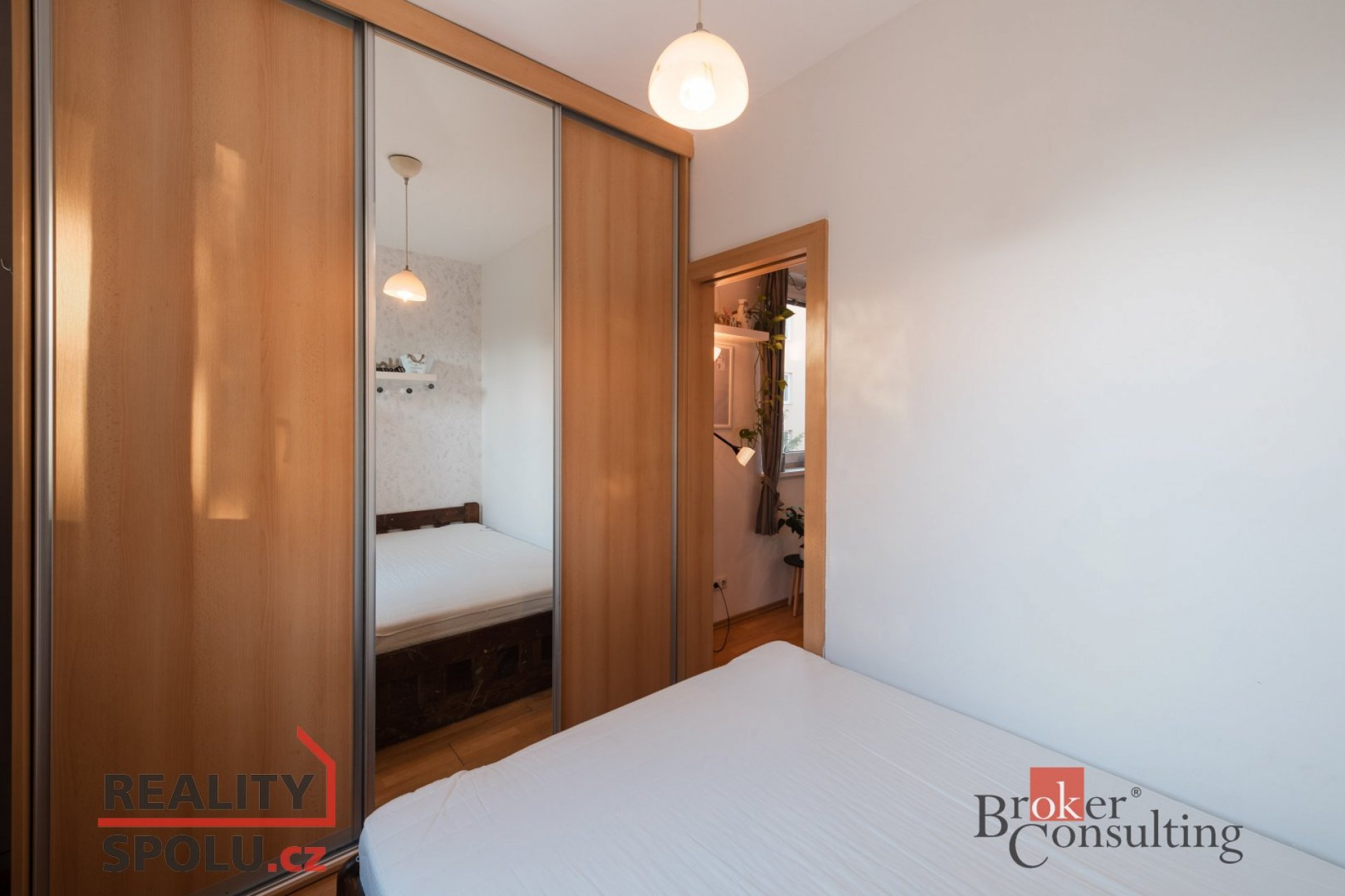 Pronájem, byty/2+kk, 38 m2, Modřany, 14300 Praha 4 [ID 81762]