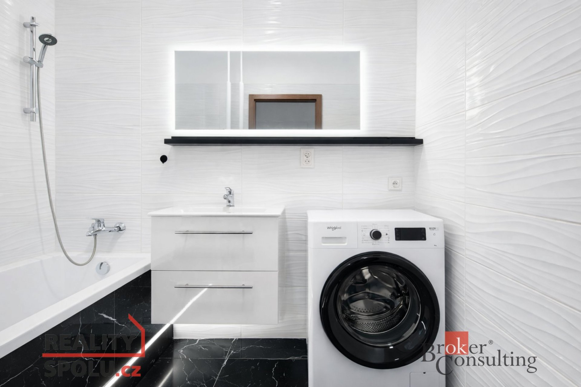 Pronájem bytu 2+kk ul. Resslova, Ostrava Poruba