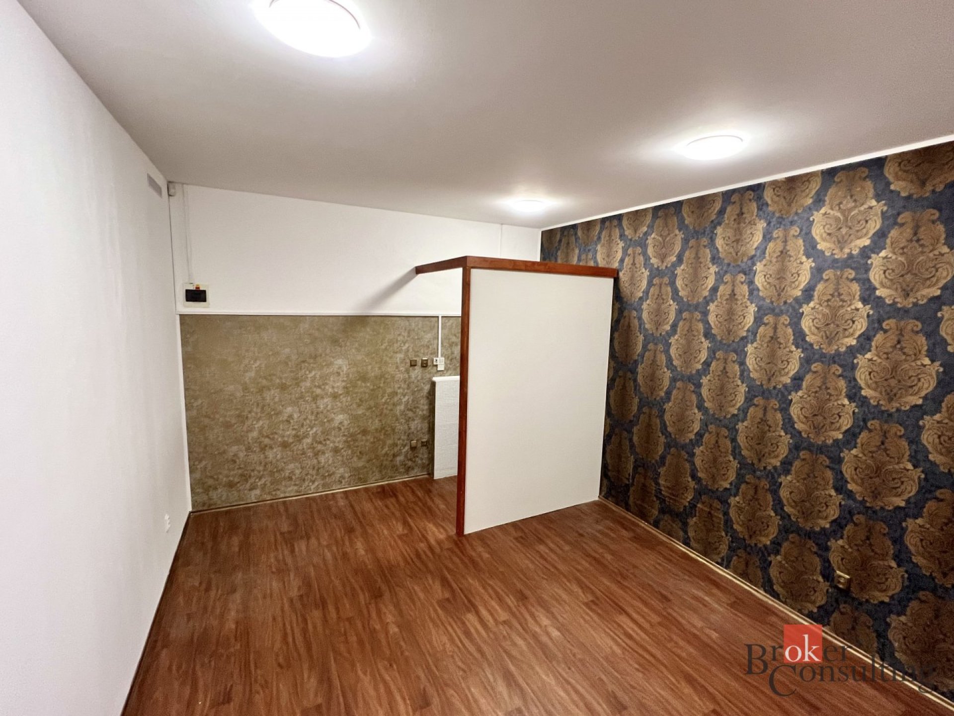 Pronájem komerčního prostoru, Pobialova