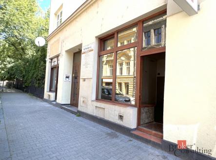 Pronájem - komerční objekt, administrativní budova, 30 m²