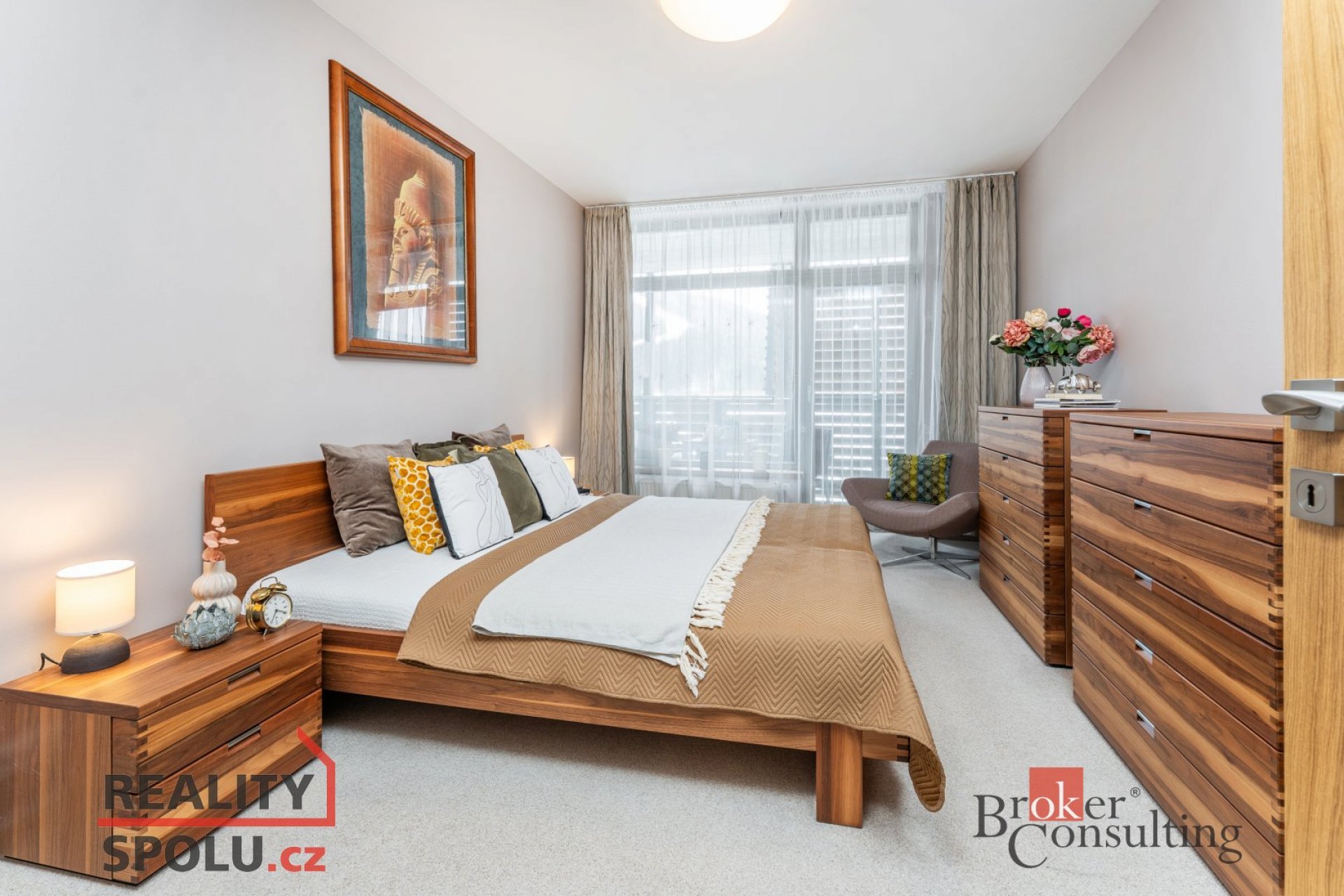 Apartmán 3+kk s terasou, 2 garážemi a výhledem – Harrachov