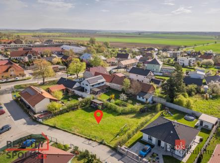 Prodej - pozemek pro bydlení, 798 m²
